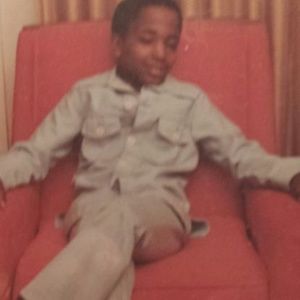 Meet your Posher, Stuart